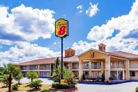 Super 8 by Wyndham Prattville Montgomery Hotels in der Nähe von Kohl＇s