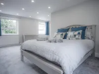 Pendeilo Villa - 5 Bedroom Holiday Home - Amroth Hoteles en Amroth