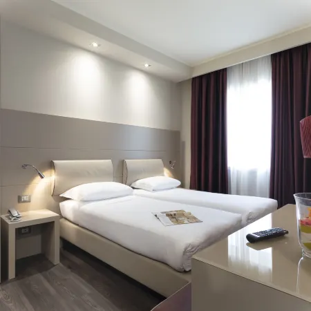 Smart Hotel Holiday Hotel di Venesia