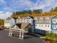Comfort Inn & Suites Hotels in Wilton