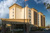 Hampton Inn & Suites Jackson Downtown-Coliseum Hotels near Jackson State University