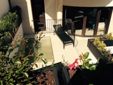 Vila Arenys Hotel Отели рядом с достопримечательностью «Plaça universitat»