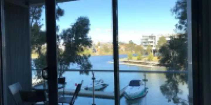 Marina View Apartment on the Maribyrnong River, Melbourne - Appartamento