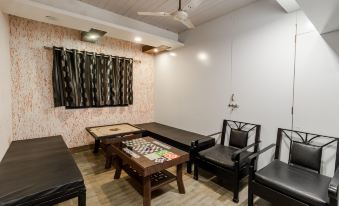 Hotel Vyankatesh & Pure Veg Restaurant