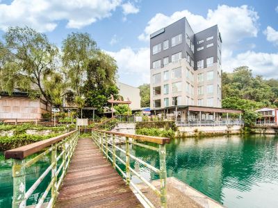 Shui Yang Lakeview House with Elevator