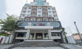 GRAND MALEBU HOTEL MAKASSAR