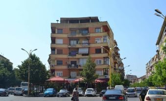 Tirana Central GuestHouse