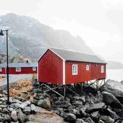 Lofoten Cottages Hotel Exterior