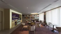 Holiday Inn New Delhi International Airport - breakfast