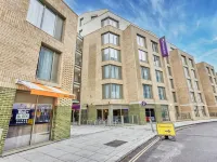 Premier Inn London Southwark (Southwark Station) Các khách sạn gần Nhà hát The Old Vic