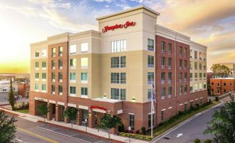 Hampton Inn Wilmington Downtown