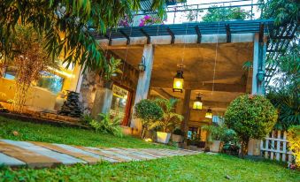 Oak Ray Ella Gap Hotel