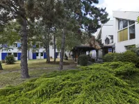 Greet Hotel Villeneuve La Garenne Hôtels à : Villeneuve-la-Garenne