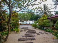 Tanjung Puteri Motel Hotel berhampiran Masjid An-Nawawi Kg Bohor Merah