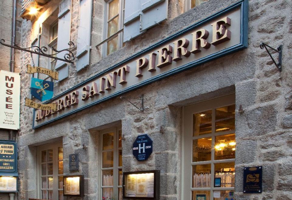 오베르주 생 피에르 이미지