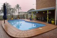 Sandpiper Motel