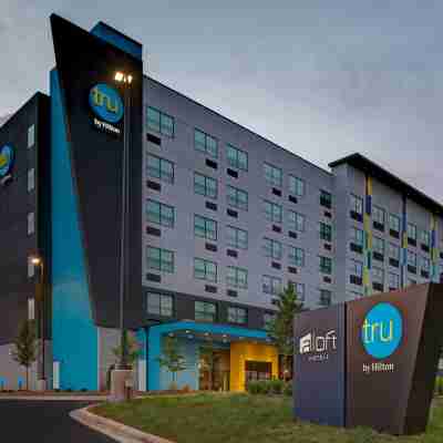 Tru by Hilton Mooresville Hotel Exterior