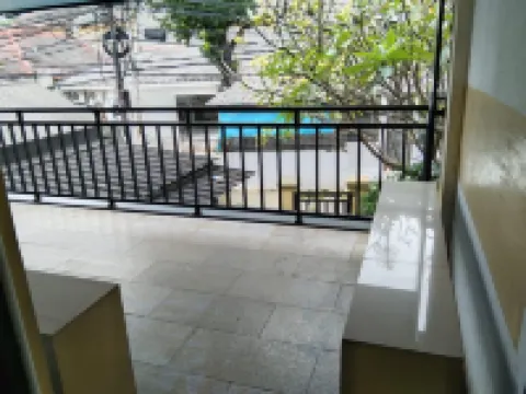 G357 Near Margo City