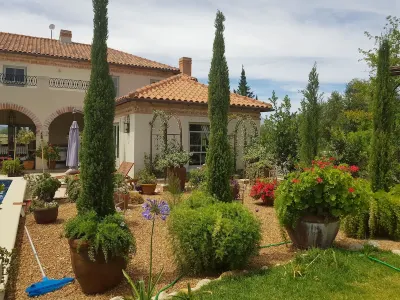 Sandmartins Hotels near Rupert & Rothschild Vignerons Tasting Centre