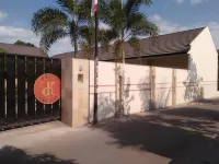 Deka Homestay - 2-Star