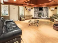 Super 8 by Wyndham Grande Prairie Hotels in Clairmont