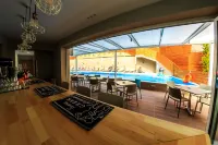 Porto Planos Beach Hotel - bar