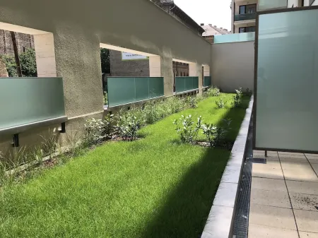 Corvin Rose Apartment Hotel