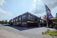 24Seven Hotel Schwabach Hotels near Marienquelle am Heidenberg