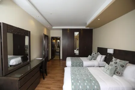 Bidwood Suite Hotel Отели в г. Найроби