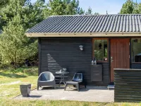 "Antoinetta" - 900m from the Sea Hotels in Saltum