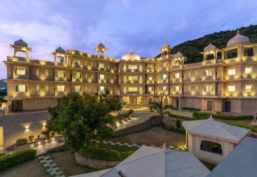 우다 Traavista Aravali Mahal - Luxury Lake View Heritage Resort(Traavista Aravali Mahal - Luxury Lake View Heritage Resort) 4성급 호텔 객실