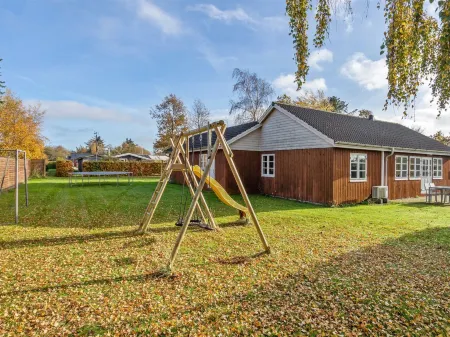 "Swaver" - 300m to the Fjord