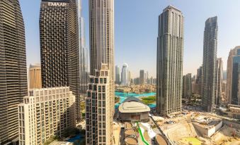 Maison Privee - Central Dubai Apt with Danish Twist & Burj Khalifa Views