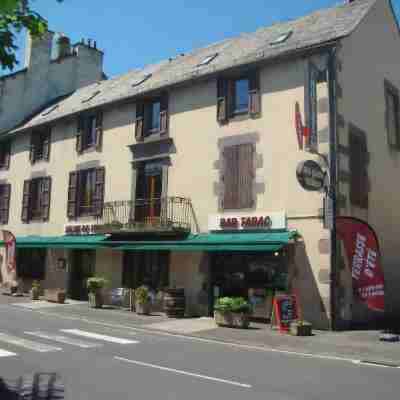 Aux Globe-Trotters Hotel Exterior