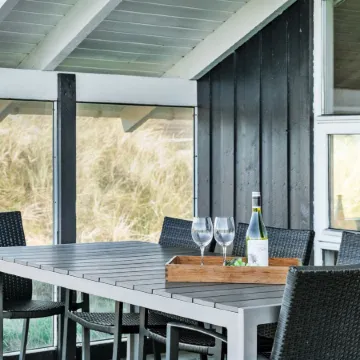 "Bothilda" - 660m from the Sea