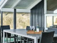 "Bothilda" - 660m from the Sea