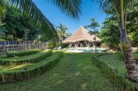 The Beach Villa Hotels in Sigar Penjalin