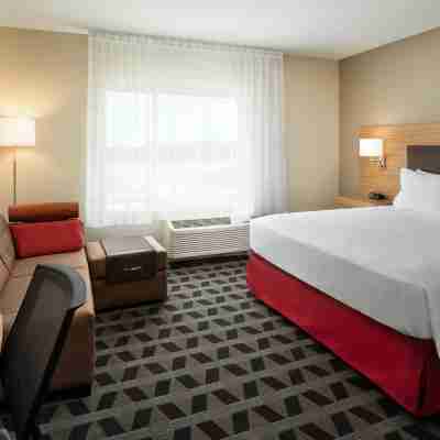 TownePlace Suites Leesburg Rooms