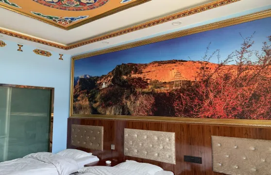 馬蹄寺卧龍山莊客棧