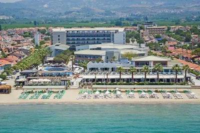 Palm Wings Beach Resort & Spa Kusadasi- All Inclusive Hotels near DAVUTLAR-GÜZELÇAMLI
