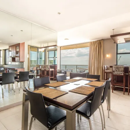 Point Waterfront Apartments