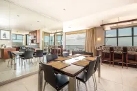 Point Waterfront Apartments فنادق في دوربان