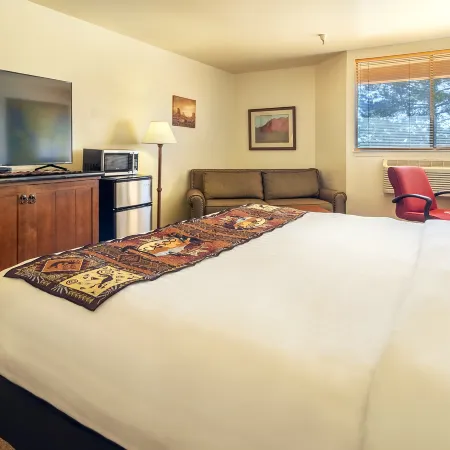 Ticaboo Lodge