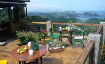 Jiufen Sunny Room