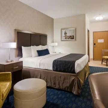 Best Western Plus Tulsa Inn  Suites