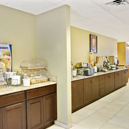 Microtel Inn & Suites by Wyndham Bryson City