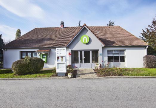 Campanile Chanas - Housity