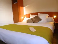 Le Roxane Hotels in Thénac