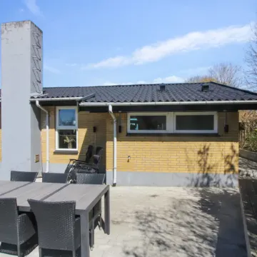 "Takenya" - 400m from the Sea