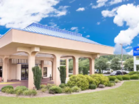 Baymont by Wyndham Greenville Hotels in Pitt County